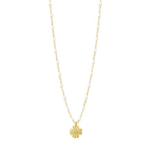 Gigi Clozeau - Collier blanc Trèfle Lumière, diamant, or jaune, 42 cm