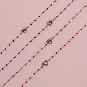 Gigi Clozeau - Bracelet Lucky Coeur, or rose et mini perles de résine prusse, 17 cm