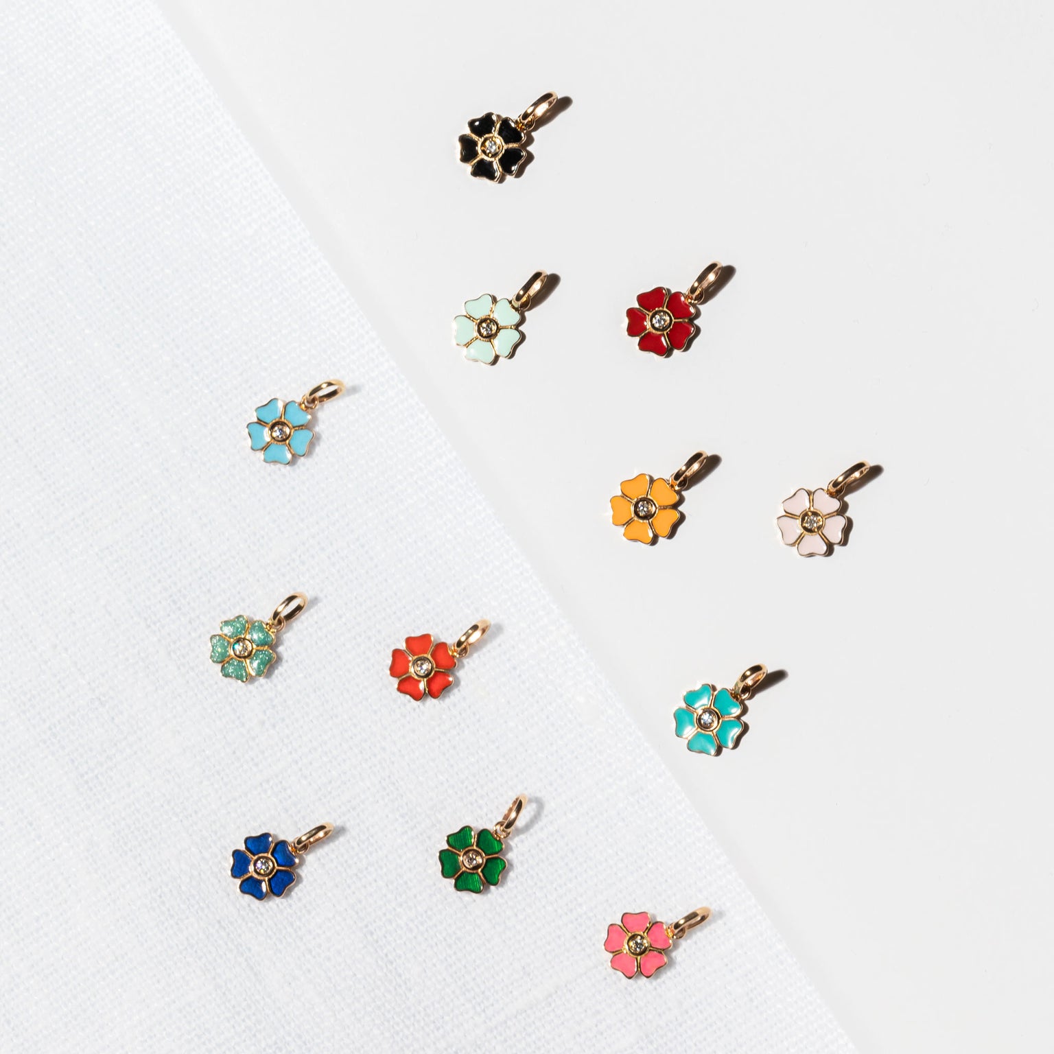 gigi clozeau pendentif fleur rose bébé