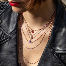 Gigi Clozeau - Collier Rose résine coquelicot, or jaune, 42 cm