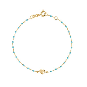 Gigi Clozeau - Bracelet Lucky Coeur, or jaune et mini perles de résine turquoise, 17 cm