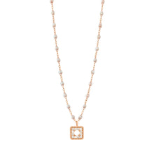 Gigi Clozeau - Collier opale Trésor, diamants, or rose, 42 cm