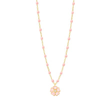 Gigi Clozeau - Collier rose bébé Fleur, diamant, or jaune, 42 cm